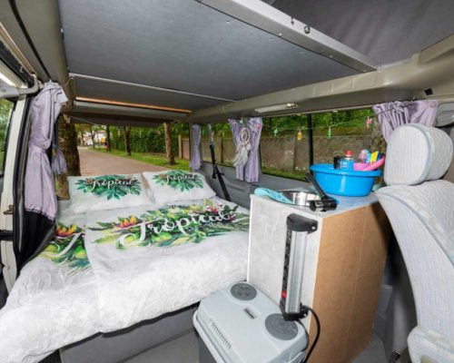 Camper-Tropical-bed-2-1-1030x685